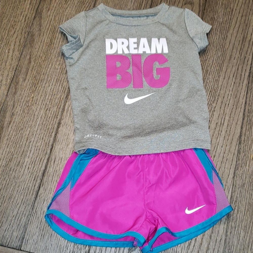 Baby Nike set